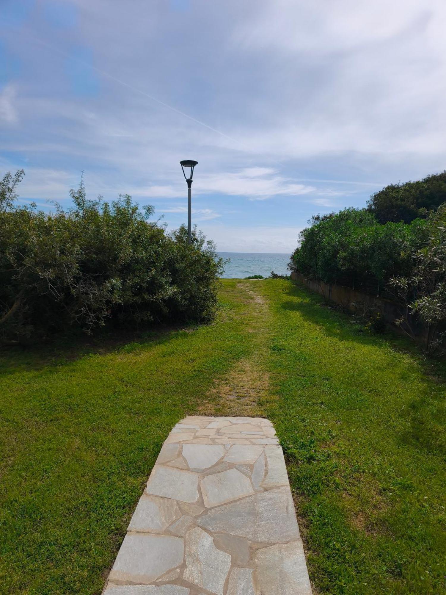 Appartement T2 Bord De Mer - Maria Beach Santa-Lucia-di-Moriani Exteriör bild